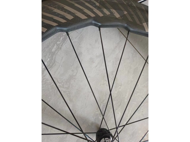 ジップ ZIPP 454 NSW DISC カーボン クリンチャー ホイール